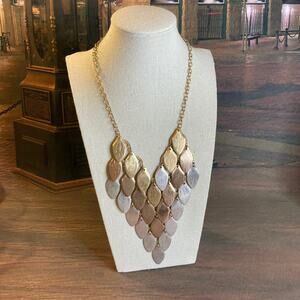 0135 Articulated Fish Scale (or Leaf) Bib-Style Necklace in Mixed Metal Hues EUC